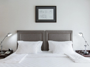 Sugar Palm Grand Hillside