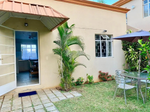 Beachfront 2 Bedroom-house - Tilacaze