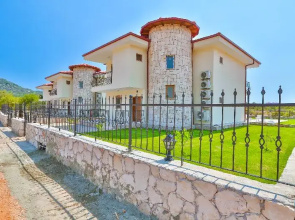 Kuytu Kas Homes