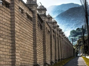 La Cueva Suite