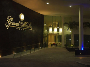 Hotel Grand Marlon