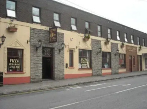 Banner Lodge Guest House