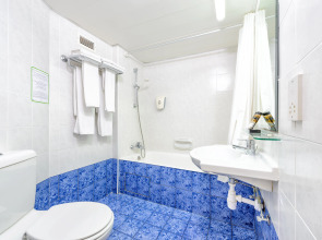 Pavlo Napa Beach Hotel