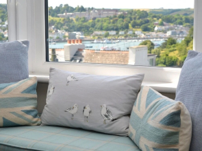 Xia Kingswear in Kingswear