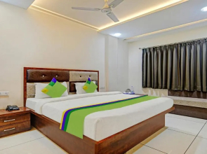 Treebo Jayshree Palace C21 Business Park