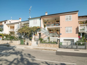 Apartment 804