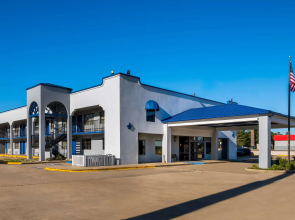 Quality Inn near Parc Natchitoches