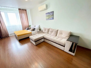 Sunny Days (Санни Дейз) на проспекте Октябрьский 1