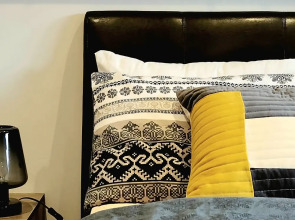 Charming Home Overlooking River Clyde