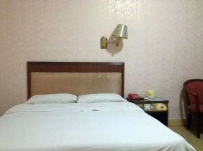 Xinhui Hotel