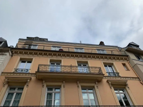 La Suite Royale (Adults Only)