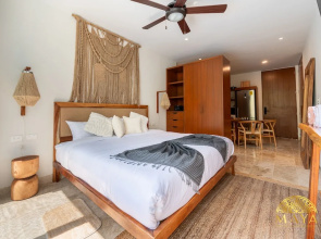 NHOA 107A Lux 2BR Condo Pool access in Aldea Zama