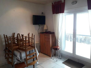 Appartement Arette, 1 pièce, 6 personnes - FR-1-602-88