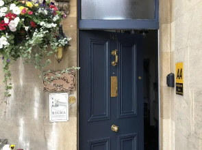 Devonshire House