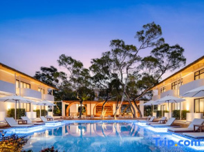 Luxury Wave‘s Home