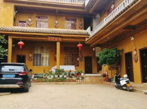 Puzhehei Fujialou Inn