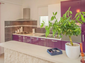 Stunning Apartment in Vinisce With Wifi and 2 Bedrooms