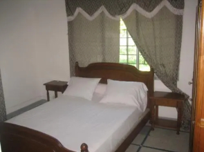 Farida Lodge