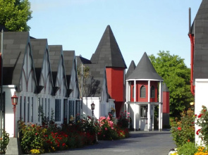 Camelot Motor Lodge
