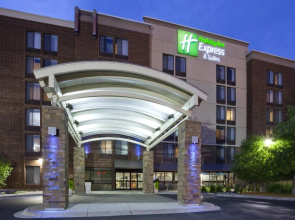 Holiday Inn Express & Suites Bloomington - MPLS Arpt Area W by IHG