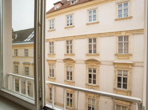Central living - Stephansdom Apartments
