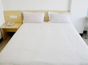 Ruyijia Business Hotel