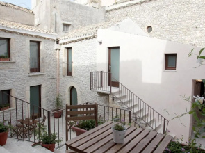 Residence San Martino- Rooms & Suite Apartments