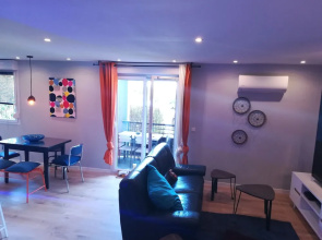 high standing apart 55m2 - reserved parking - 1 room