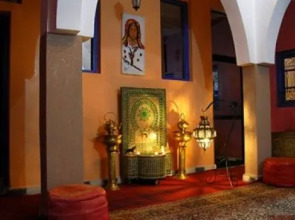 Riad  Ksar Aylan