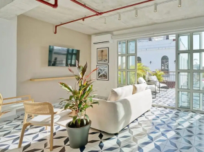 w Splendid 2BR With Terrace in Plaza Herrera