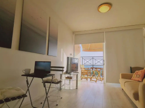 99 LIM - Stay Almeria Apartment