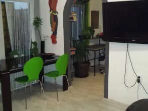 Apartment Hedonist