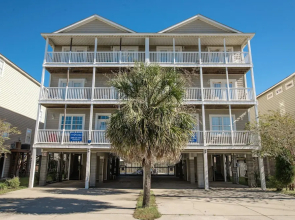 Bermuda Breeze C Holiday Home Holiday home 8