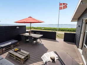 "Akseline" - 20m from the sea in Funen