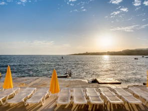 AX Sunny Coast Resort & Spa