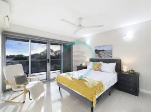 Zen on Stuart - 3 Bedroom Penthouse