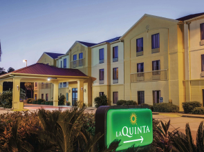 Baymont by Wyndham Moss Point/Pascagoula