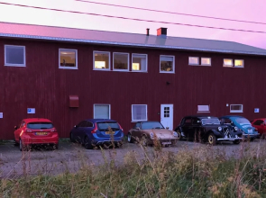 Midnattsol Rom Og Hytter