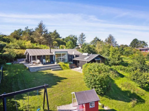 "Henryk" - 350m from the sea in Djursland and Mols