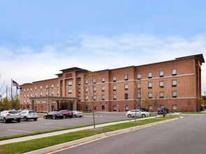 Hampton Inn & Suites Ann Arbor West