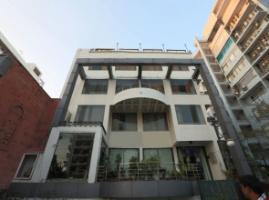 OYO 8307 Hotel Garden View