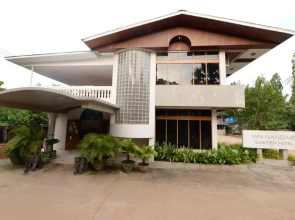 Min Nandar Garden Hotel