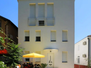 Apartments Riverside