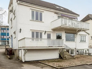 StayPlus Central 4 Bedroom Home