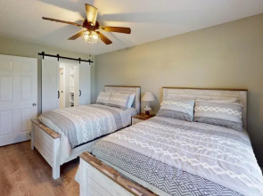 River Creek 1 Unit 102 2 Bedroom Condo by RedAwning
