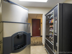 Red Roof Inn PLUS+ Houston - Energy Corridor