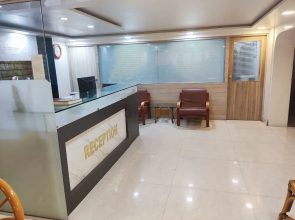 Hotel Mukesh residency