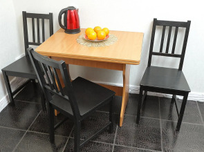 Vgosti на улице Алексеева 113