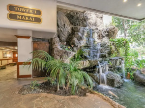 Waikiki Banyan High Level Condo with Private Lanai by Koko Resort Vacation Rentals