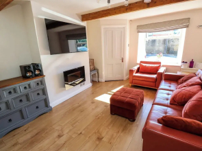 Valley View Cottage